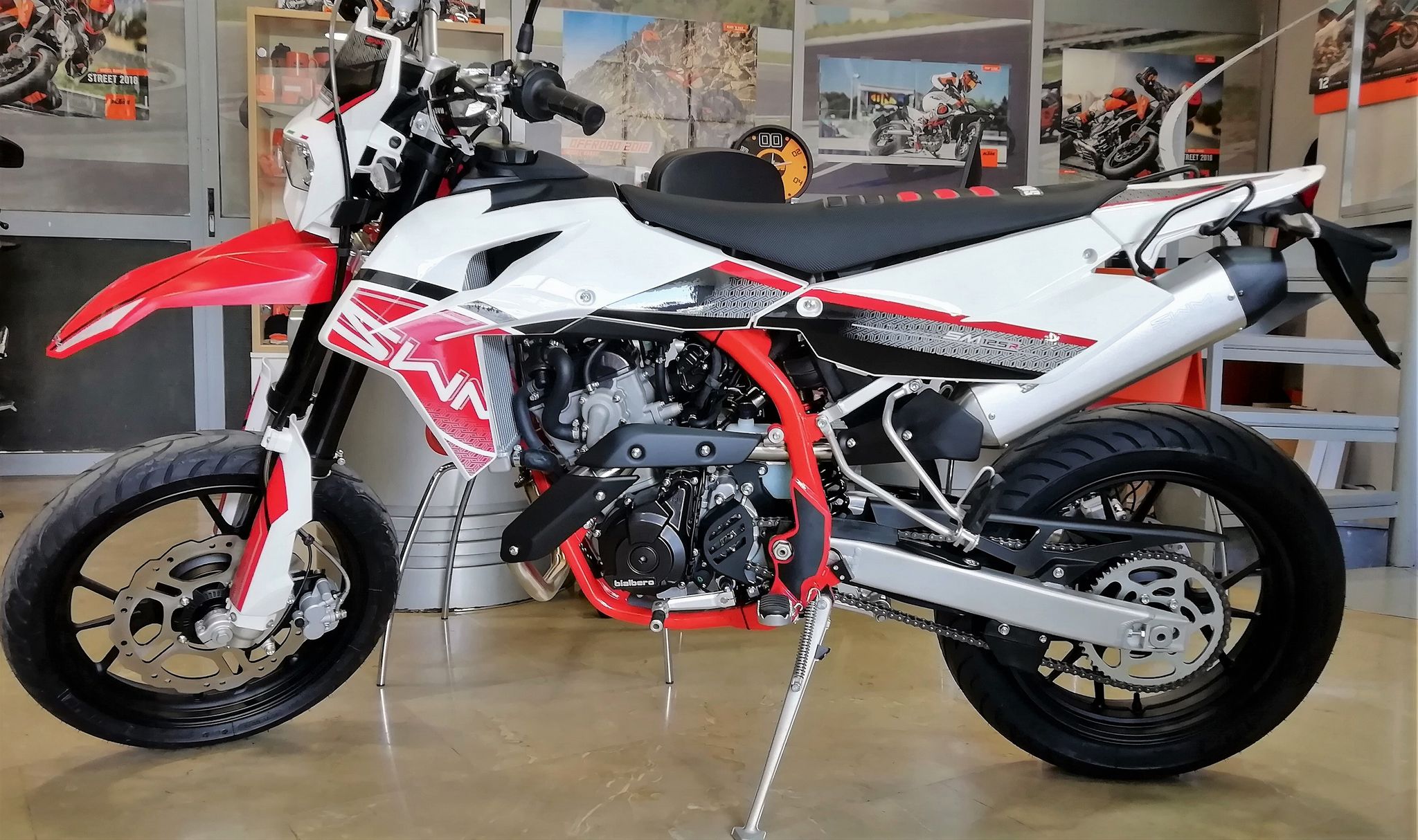 SWM A1 | MOTOMAG